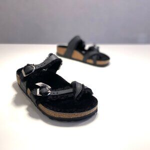 Foot Heaven! Birkenstock Mayari Shearling Fur Sandals in Black, Size 38, Size 8